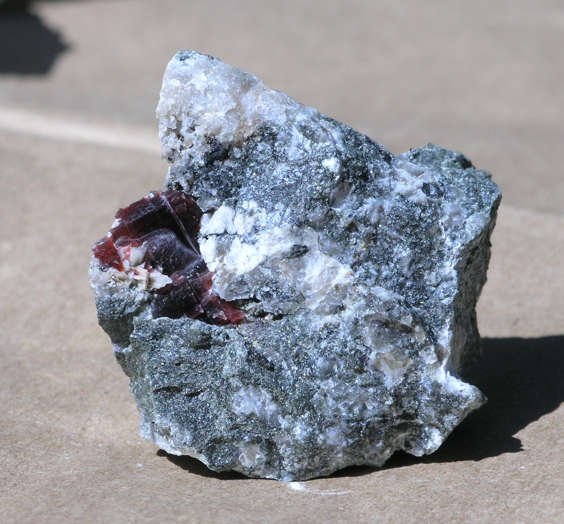 Villiaumite Fine  specimen mineral Mont Saint Hilaire, Quebec - 003