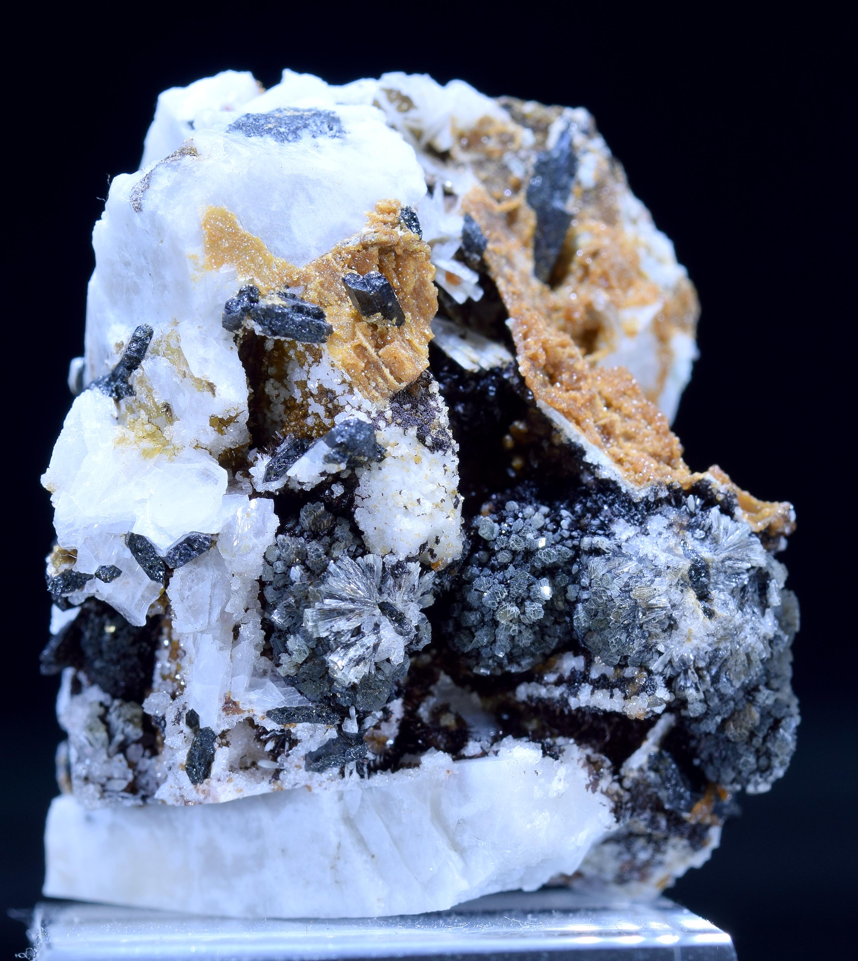 Elpidite Fine specimen mineral Mont Saint Hilaire Quebec - 003
